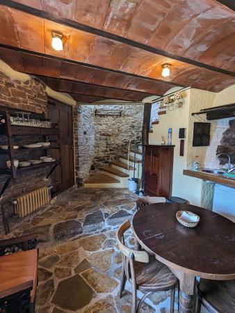 Las Casas de Isu 2 salón