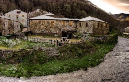 Pumares anocheciendo