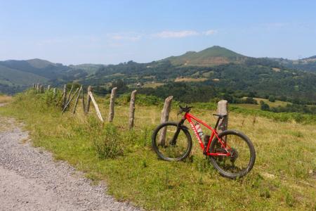 Imagen Monte Cayón desde L'Infiestu
