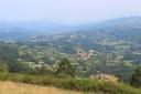 Vistas de cima das montanhas e dos vales de Piloña