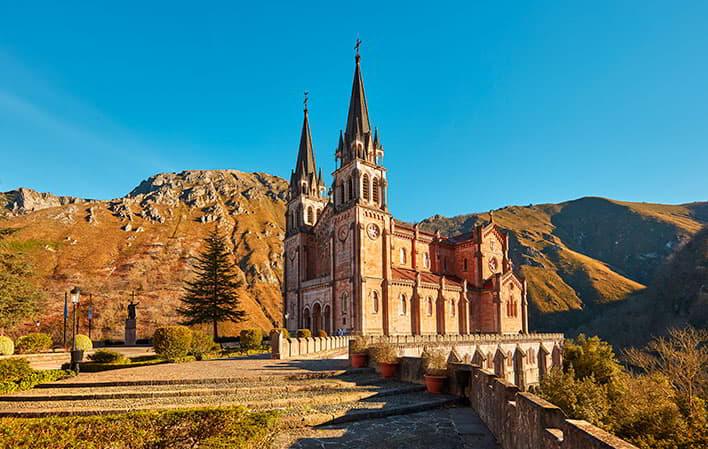 Go to Image Sanctuary of Covadonga