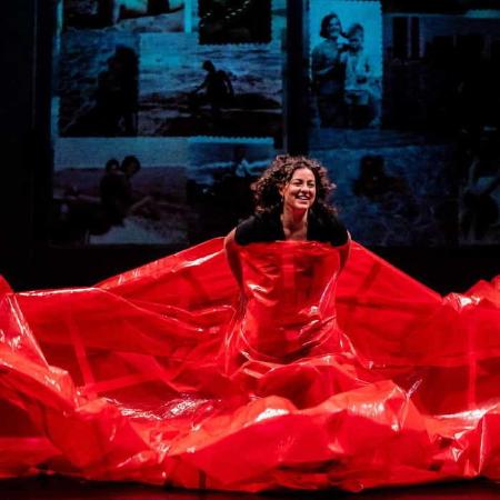 Nínive. Off Niemeyer. Teatro en Avilés