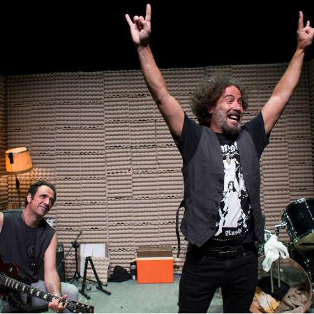 Tributo. Off Niemeyer. Teatro en Avilés