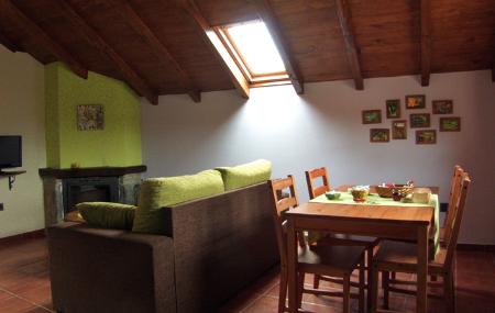 Apartamento rural El Valledor salón