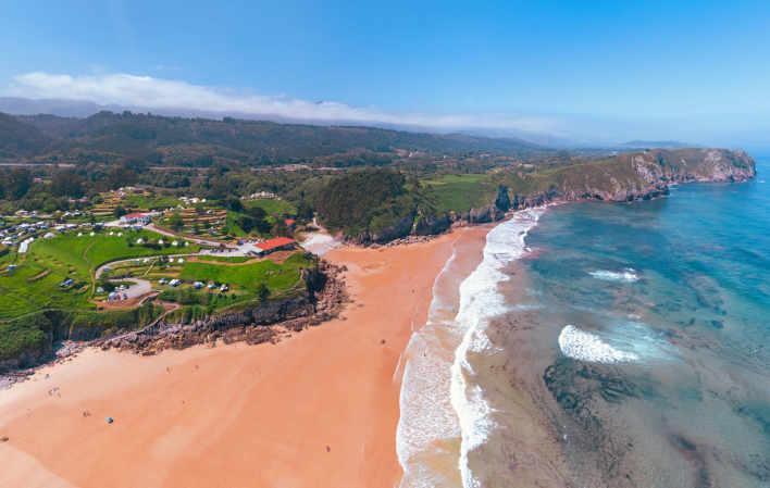 Ir a Imagen Playa de Vidiago, Bretones o Novales