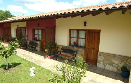 Apartamento rural La Tarazana jardín