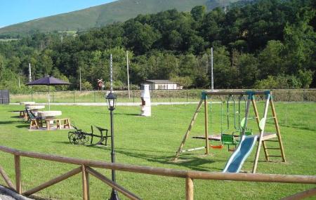 Apartamentos rurales Huerta el Pozu jardín