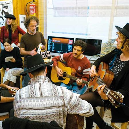 Colectivo Ostatua. Encaja2. Concierto en Gijón
