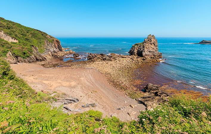 Go to Image Pendueles or Castiello beach