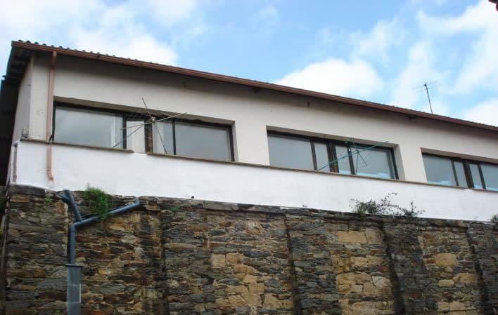 Ir para Imagem Albergue de peregrinos de Pola de Allande