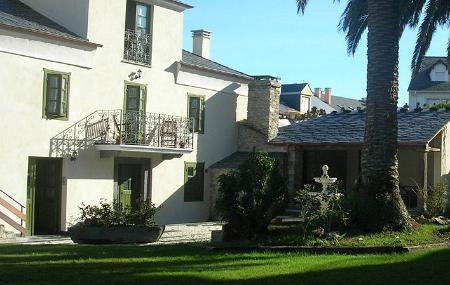 Apartamentos turísticos Casa Josefina exterior