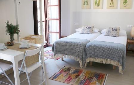 Apartamentos Plaza Mayor (Gijón) habitación