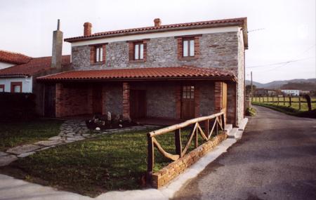 Apartamento turístico El Regueirín exterior