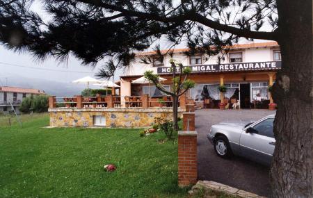 Hotel Migal exterior