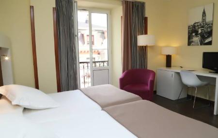 Atiram Gran Hotel España habitación