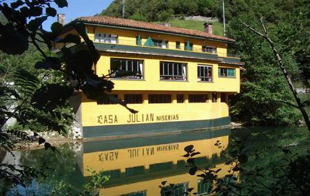 Hotel Casa Julián exterior