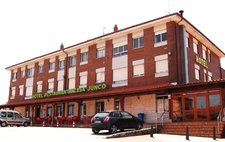 Hotel Junco exterior