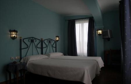 Hotel Los Laureles habitación