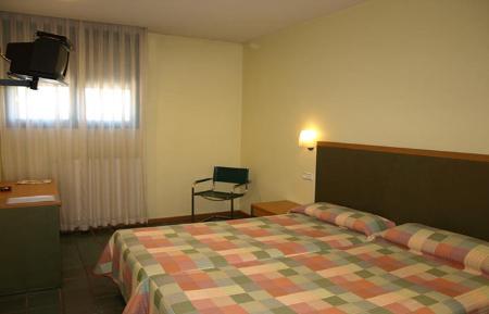 Hotel Lugones-Nor habitación