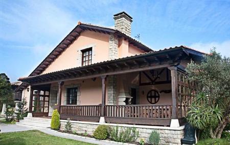 Casa Grau en Llanes exterior