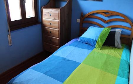 La Nozalera Dormitorio simple