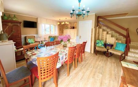 Vivienda vacacional La Rectoral Arriondas comedor