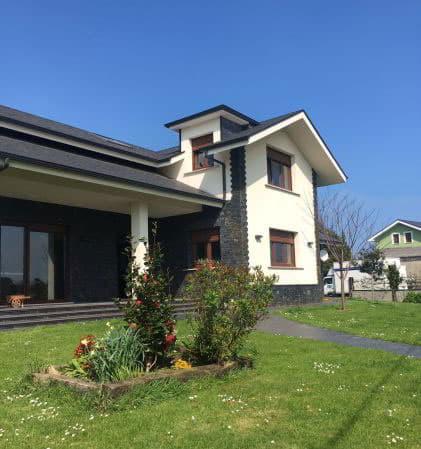 Vivienda vacacional La Caleya jardín