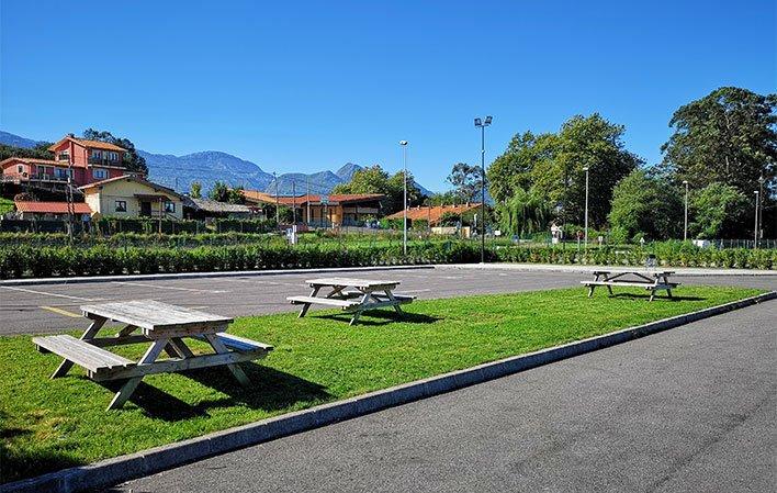 Gehe zu Bild Wohnmobilstellplatz in Llanes