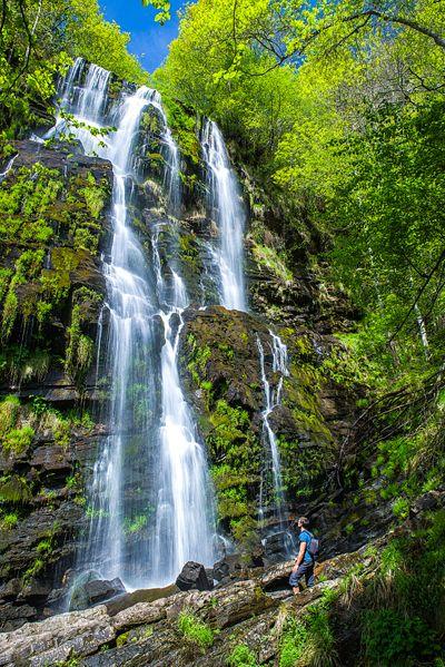 Der Seimeira-Wasserfall in Santa Eulalia de Oscos