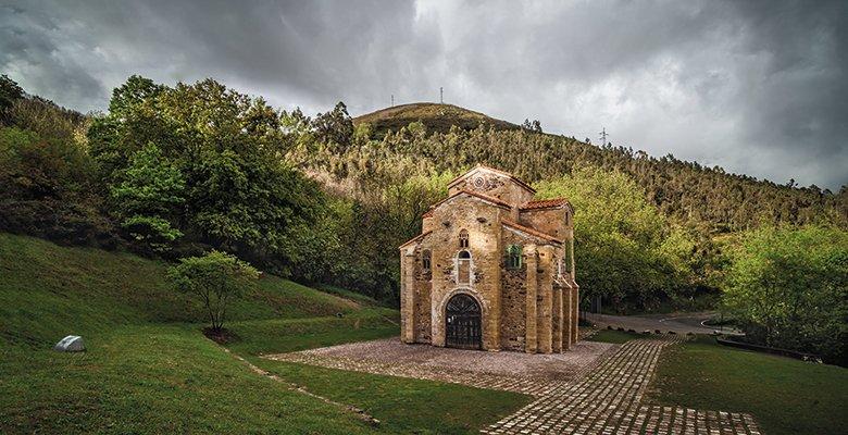 Imagen de San Miguel de Lillo