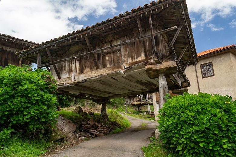 Image of a granary in Sietes (Villaviciosa)