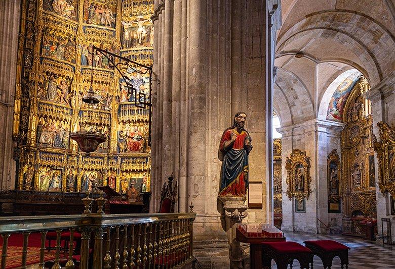 Imagen de El Salvador en la catedral de Oviedo/Uviéu
