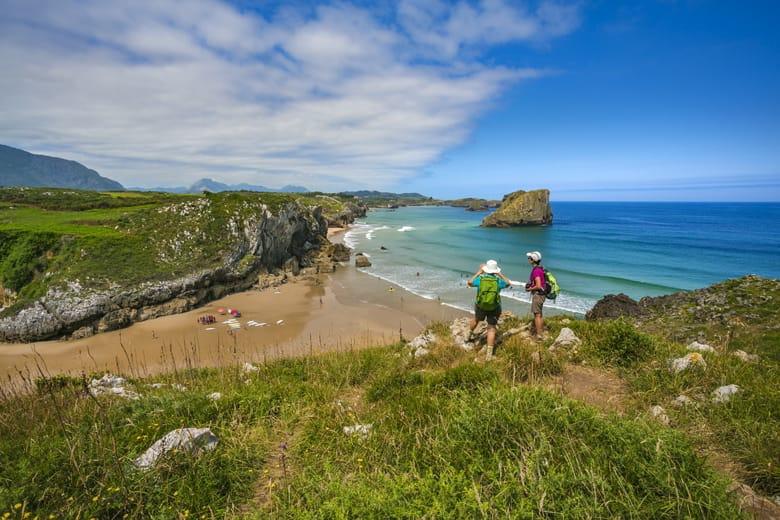 Image de pèlerins à Llanes