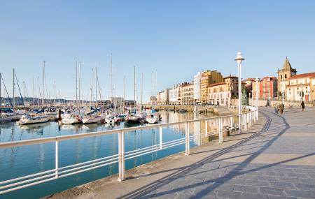 Yachthafen von Gijón/Xixón