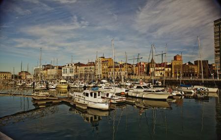 Yachthafen von Gijón/Xixón