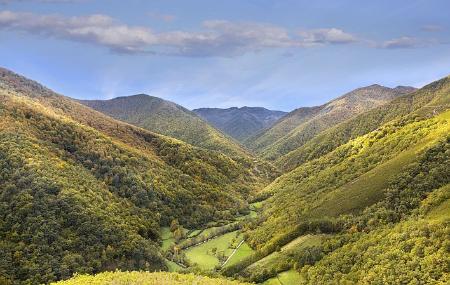 Munieḷḷos - Parque Natural de las Fuentes del Narcea, Degaña e Ibias