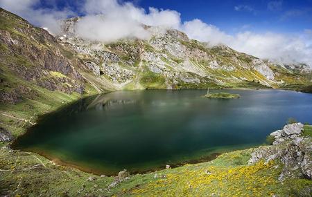 Lake of the Valley in spring