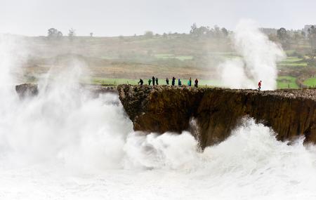 Bufones de Pría in Llames de Pría, Llanes