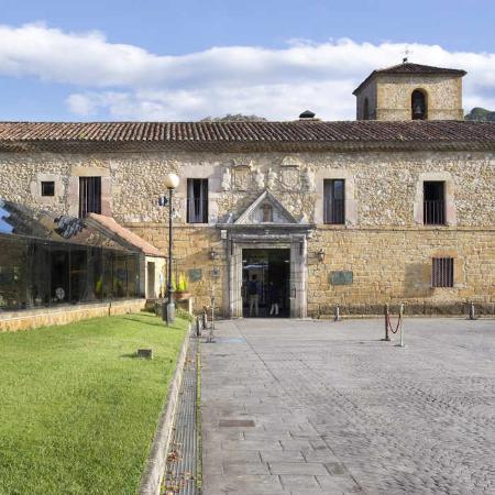 Visita y cata de quesos en el Parador Monasterio de San Pedro de Villanueva