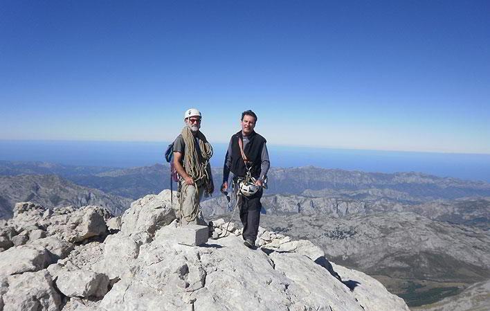 Vai a Immagine Miguel Ángel Adrados Guía de Montaña