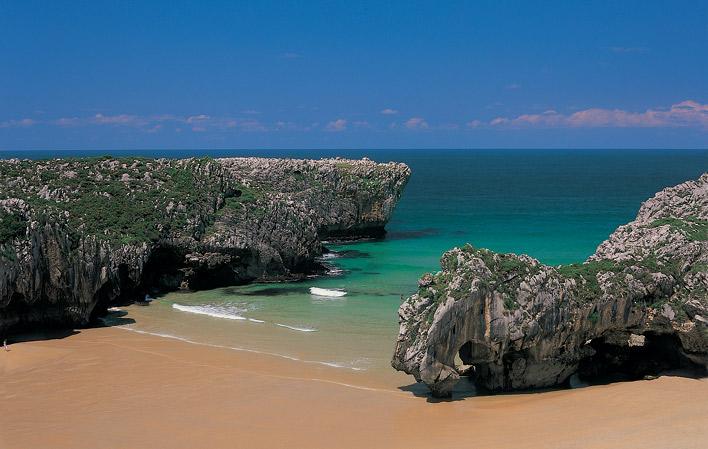 Vai a Immagine Spiaggia di Cuevas del Mar