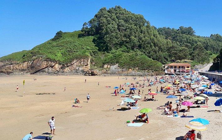 Playa de Aguilar y Playa de Campofrío