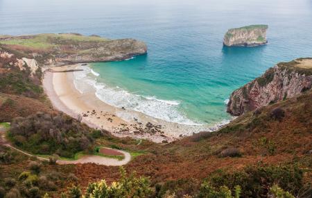 Playa de Ballota