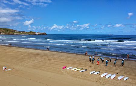 Espartal Salinas Surf School