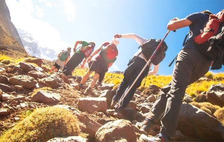 TA Monte a Monte, un poco de senderismo