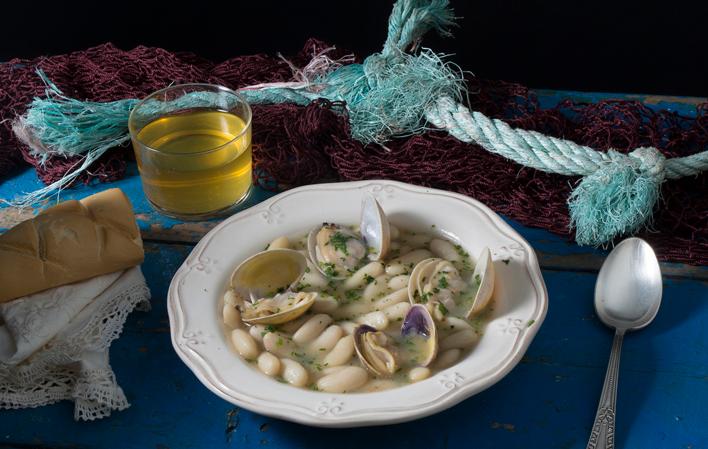 Vai a Immagine Fagioli con vongole