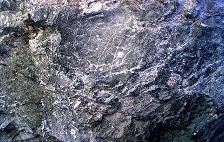 Imagen Cueva del Molín o Abrigo de Entrefoces (Grotta del Molín o Rifugio di Entrefoces)