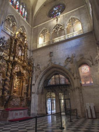 Cruz de la Victoria y Santo Sudario de la Cámara Santa